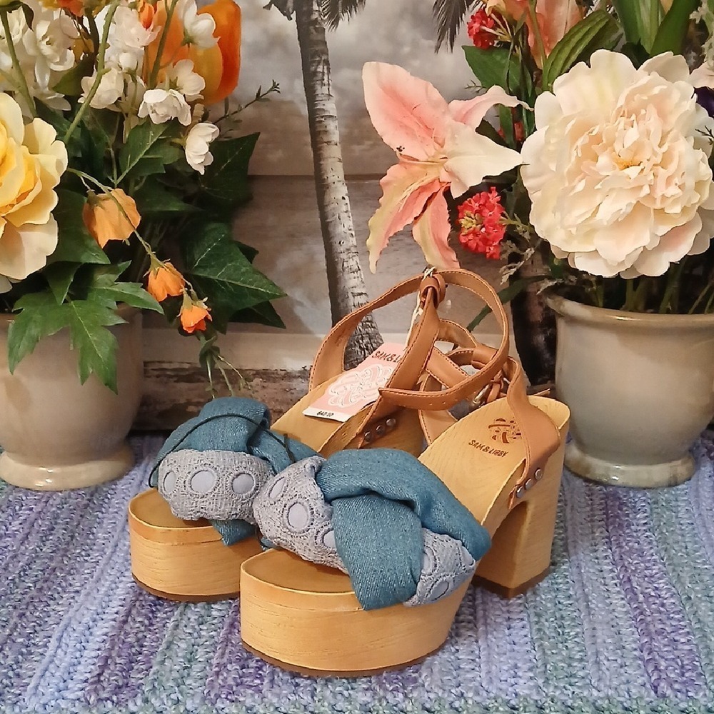Sam & Libby Blue and Tan Platform Sandals